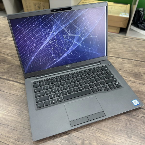 Laptop Văn Phòng DELL latitude 7400 Core i7-8650U/RAM8GB/SSD 256GB - FHD 14’’ VỎ VÂN CARBON