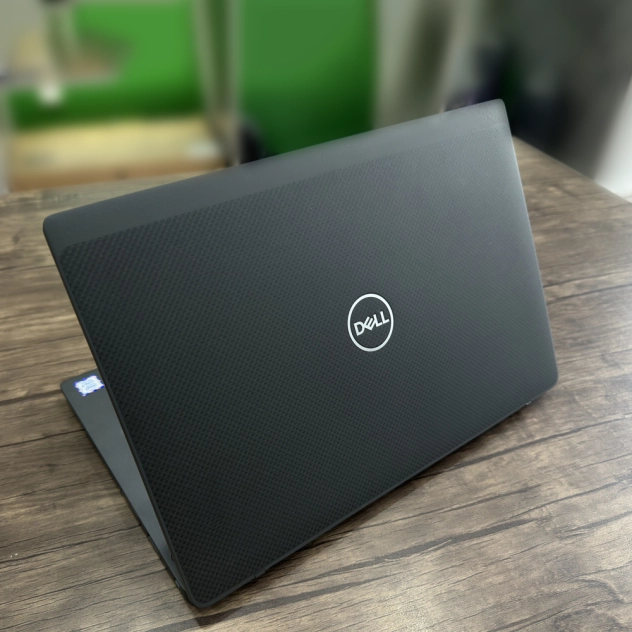 Laptop Văn Phòng DELL latitude 7400 Core i7-8650U/RAM8GB/SSD 256GB - FHD 14’’ VỎ VÂN CARBON