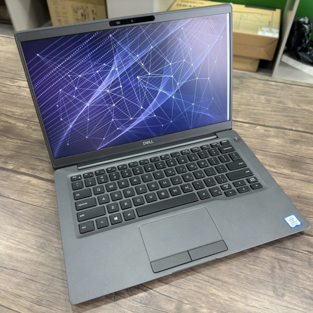 Laptop Văn Phòng DELL latitude 7400 Core i7-8650U/RAM 8GB/SSD 256GB - FHD 14’’ VỎ VÂN CARBON CÓ TOUCH