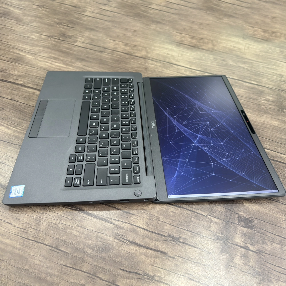 Laptop Văn Phòng DELL latitude 7400 Core i7-8650U/RAM 8GB/SSD 256GB - FHD 14’’ VỎ VÂN CARBON CÓ TOUCH