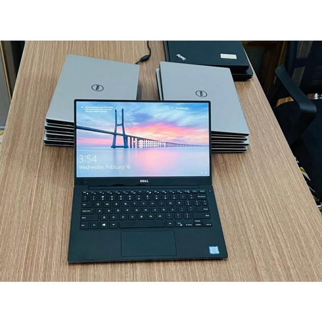 Laptop Văn Phòng DELL XPS 9350 Core i5-6200U/RAM 8GB/SSD 512GB 13’’3 MÀN 3K TOUCH